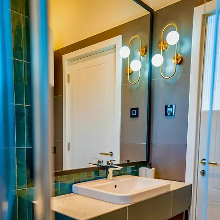 Miha Premium Apartment *